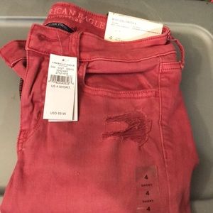 NWT distressed Jeggings